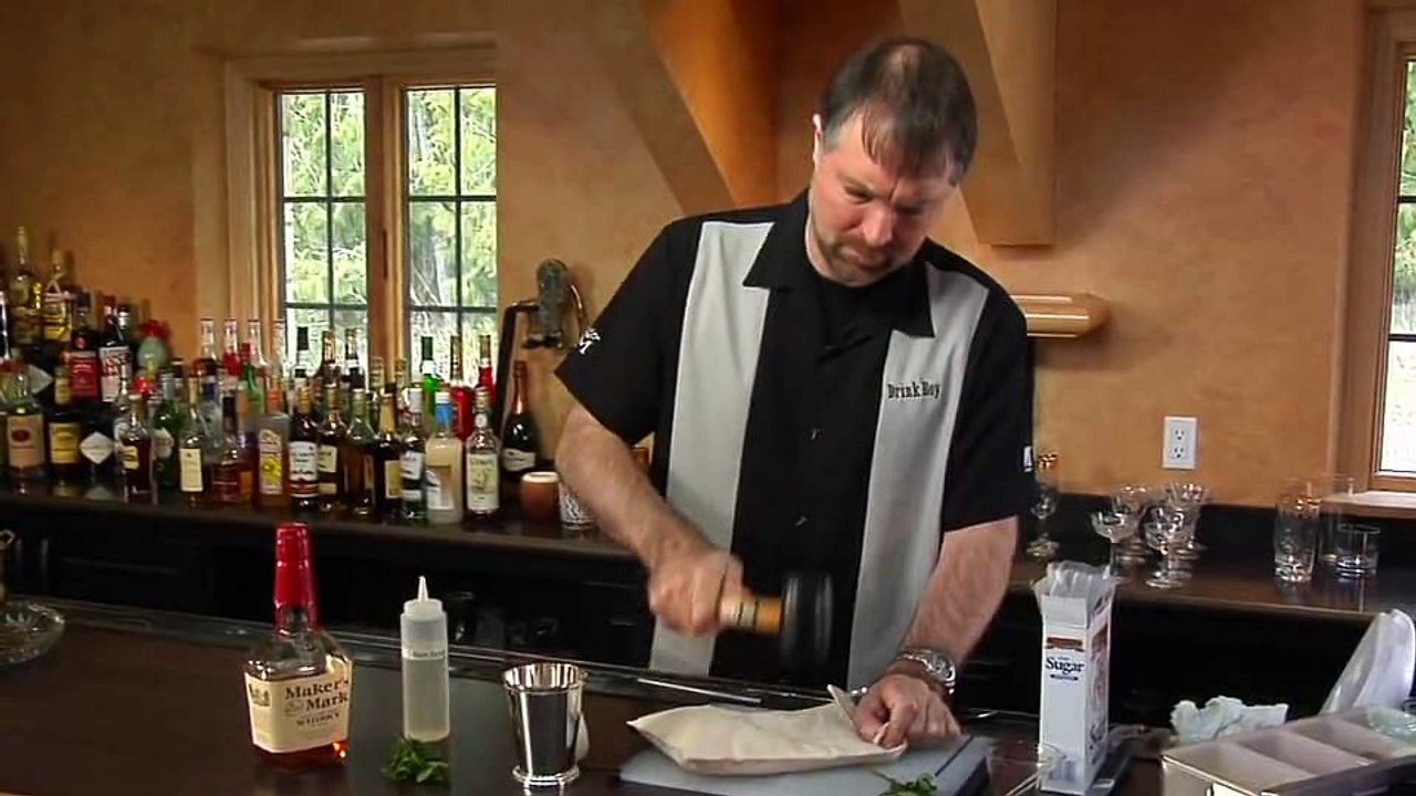 Rob Roy Cocktail - The Cocktail Spirit with Robert Hess - Small Screen