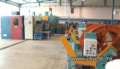 MLADITE JA NAPUSTAAT MAKEDONIJA