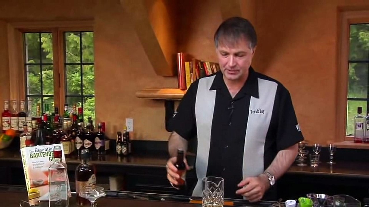 Apricot Cocktail - The Cocktail Spirit with Robert Hess