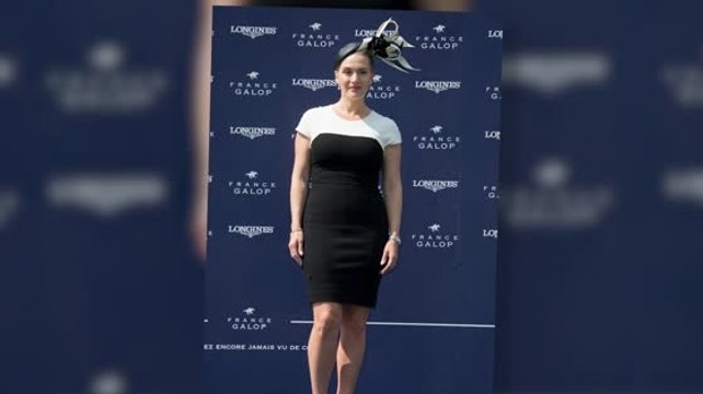 Kate Winslet is the Picture of Elegance at the Prix de Diane