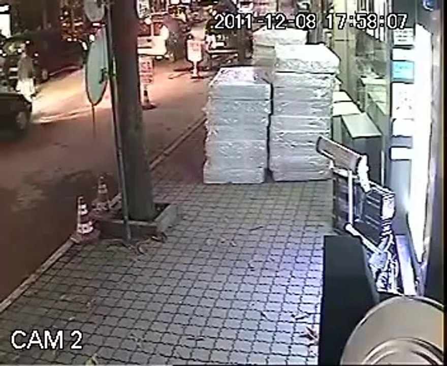 667 84 84 www.dataelektronik.web.tr ÇEKMEKÖY Alarm Kamera Guvenlik Sistemleri