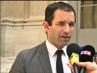 Un tweet révèle les sujets du Bac philo: "rien de significatif" selon Benoît Hamon - 16/06