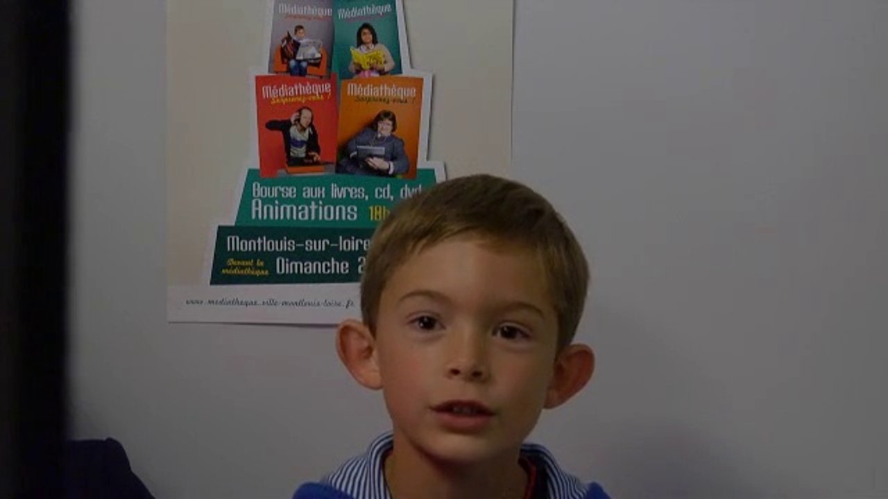 Vidéomaton des un an de la médiathèque de Montlouis