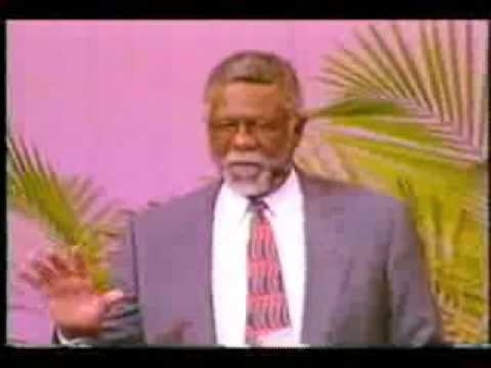 Bill Russell - NBA Legend & Best-Selling Author