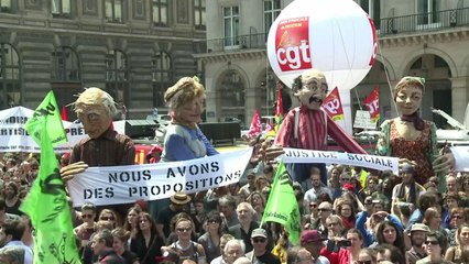 Les intermittents dans la rue pour faire plier le gouvernement
