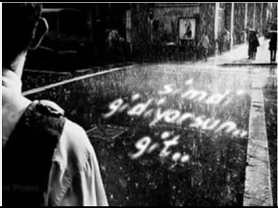 [{{ GüçLü SOYDEMiR-BEN SENiN KULUN MUYUM..? }}]