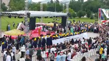 Ankara Üniversitesinde Soma'lı mezuniyet töreni