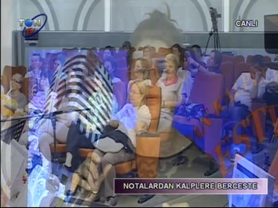 SOLİST--ZEHRA YILDIRIM---SEVDADIR ŞU KALBE DOLAN