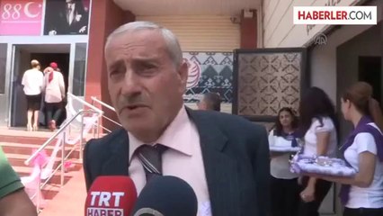 Lise diplomasına 68 yaşında sahip oldu -
