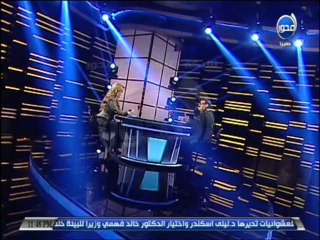 #بين_اتنين - سمير غانم ومفاجأة اختياره بين الأنثى الجميلة الغبية والأنثى الوحشة الذكية