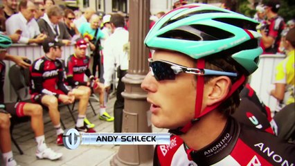 Télécharger la video: Alberto Contador and Chris Froome at the Grand Prix Cycliste de Québec.