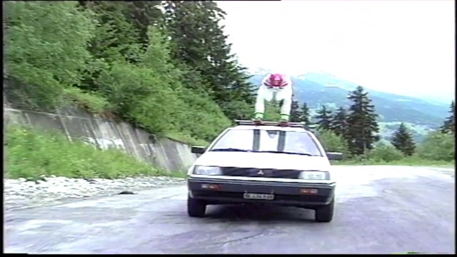 Brilliant sport of Car Skiing