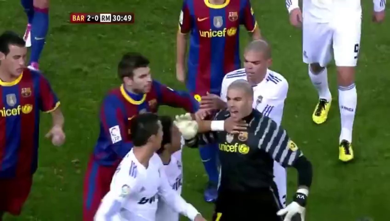 Cristiano Ronaldo Vs FC Barcelona Away HD 720p (29 11 2010)