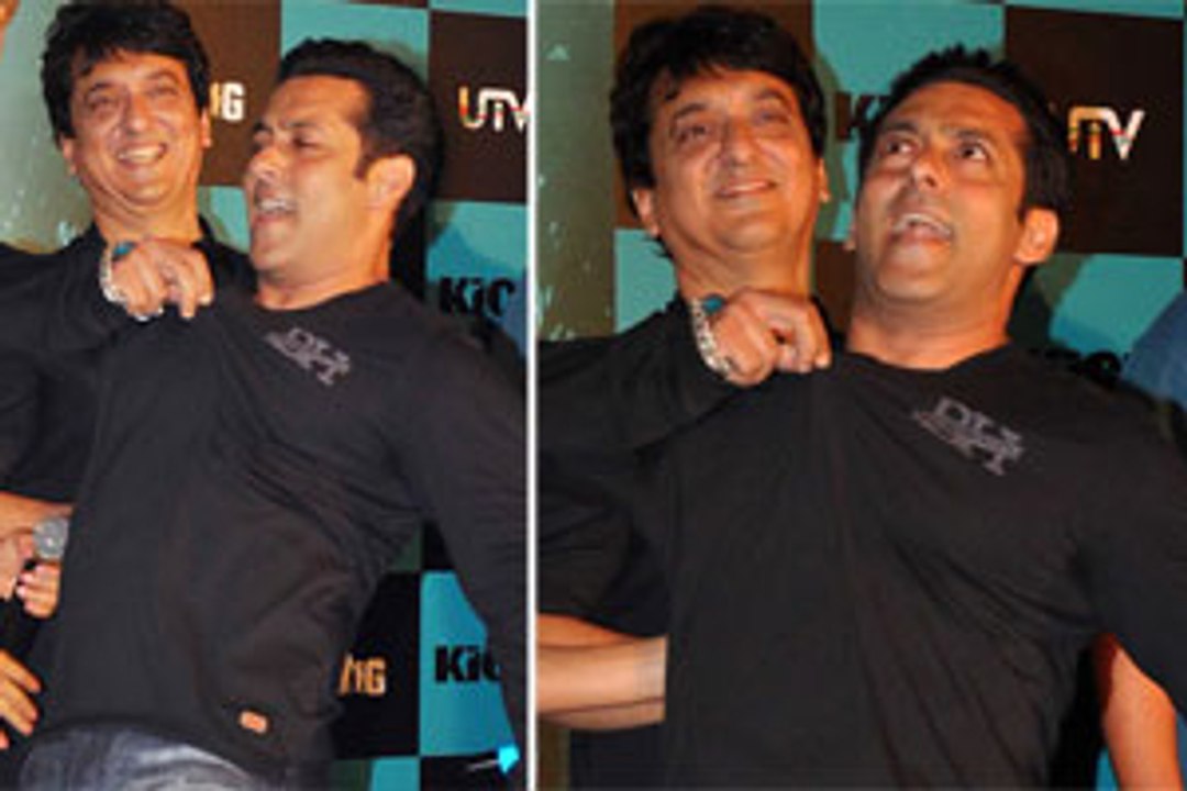 Salman sets yet another trend with his dance moves!