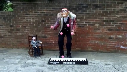 Sokak sanatcısının inanılmaz gösterisi