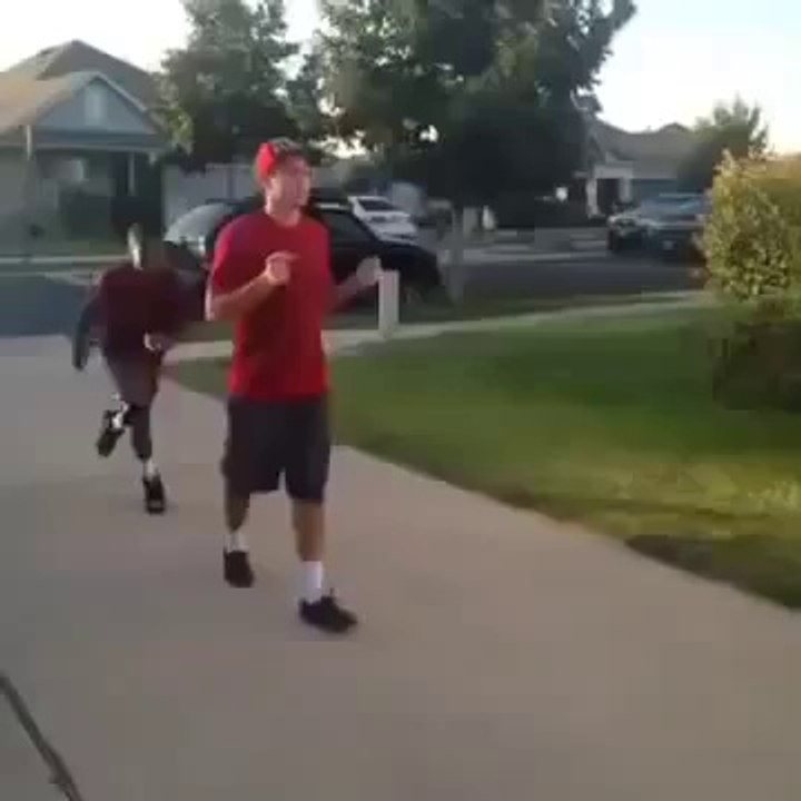Pantsing a White person vs pantsing a Black per...