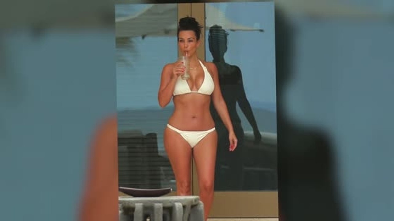Kim Kardashian zeigt ihre unglaubliche Bikini Figur in Mexico