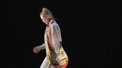 Solo de Carolyn Carlson (mai 2014)