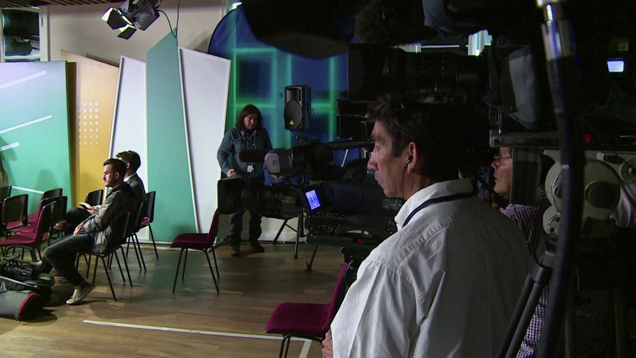 Colômbia: Santos anuncia estratégia de paz