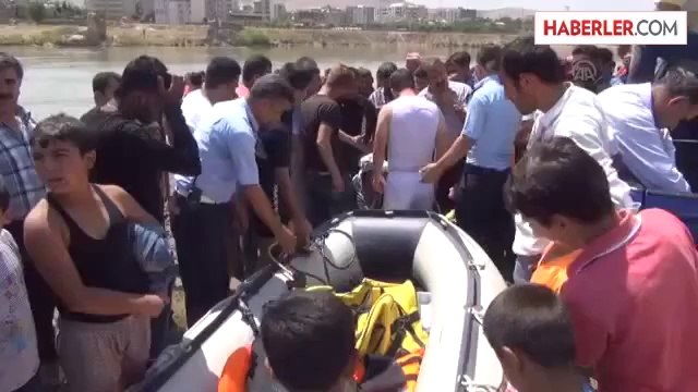 Cizre'de Dicle Nehri'ne giren çocuk kayboldu -