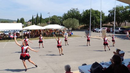majorettes des Adrets  PARADE 2014