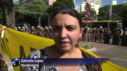 Bélgica vence em meio a protesto em BH