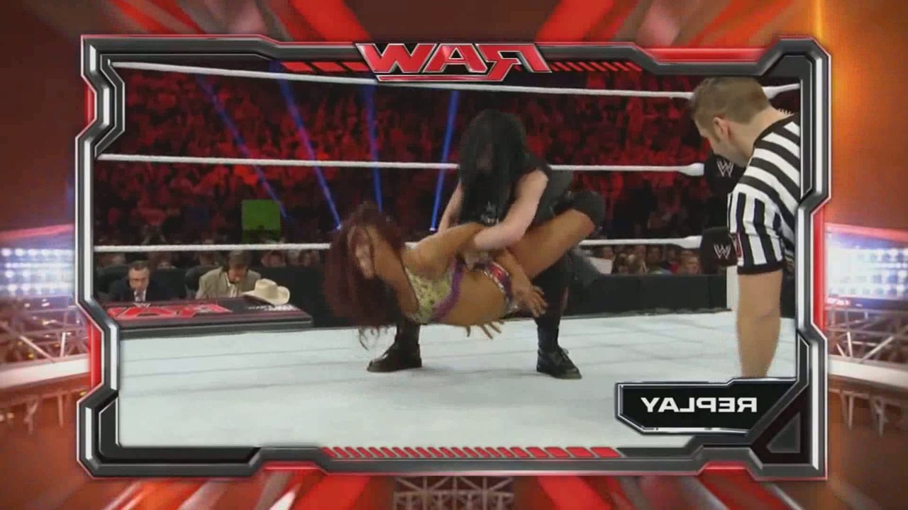 Merd Event - Alicia Fox vs Paige (9/06/2014)