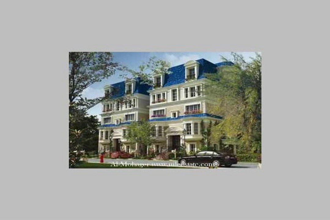 كمبوند هايد بارك مونتن فيو 4  شقة للبيع تطل على بحيرة