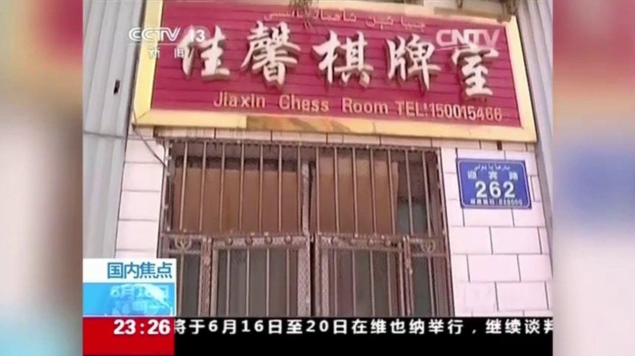 Raw: Dramatic video shows knife attack in China