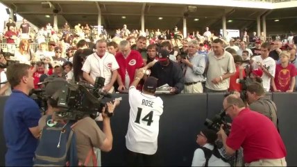 Pete Rose Manages Minor League Game