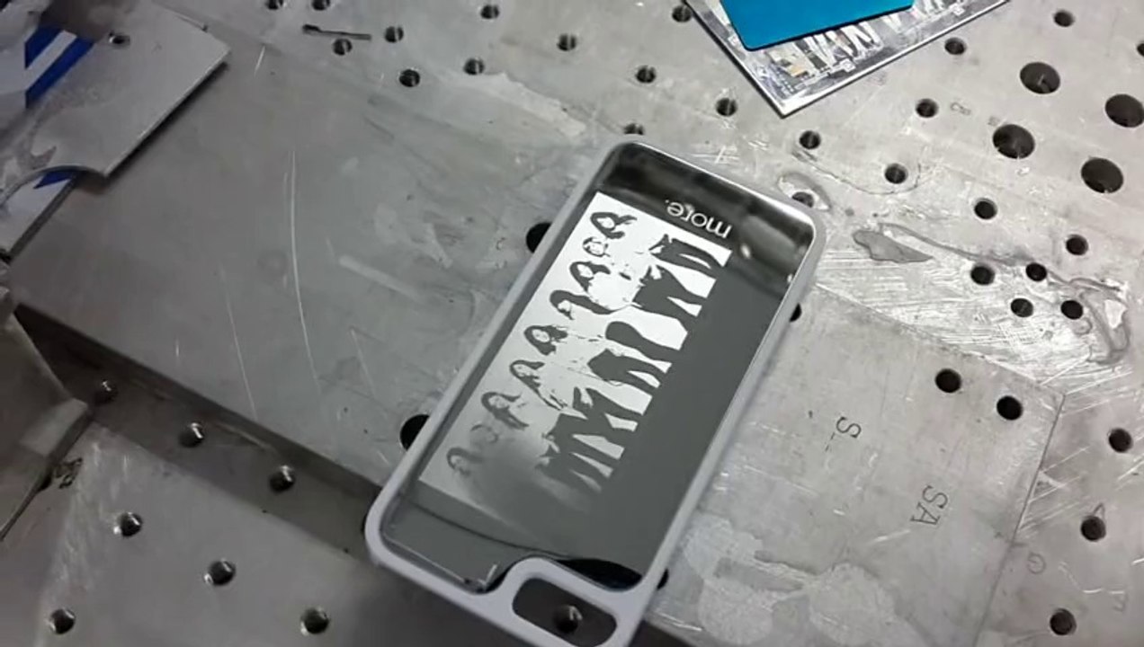 Phone case engraving, metal laser engraving, china laser engraver