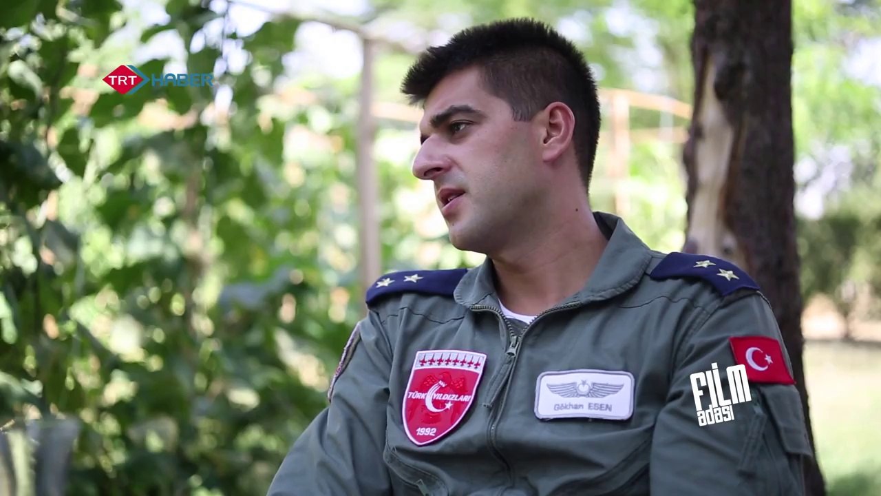 KIRMIZI BEYAZ 2.BÖLÜM _ TÜRK YILDIZLARI BELGESEL  (HD)