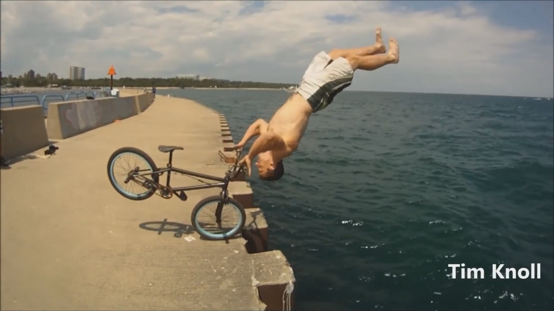 INSANE - Tim Knoll - Parkour BMX Bike Stunts - BMX - Vidéo Dailymotion