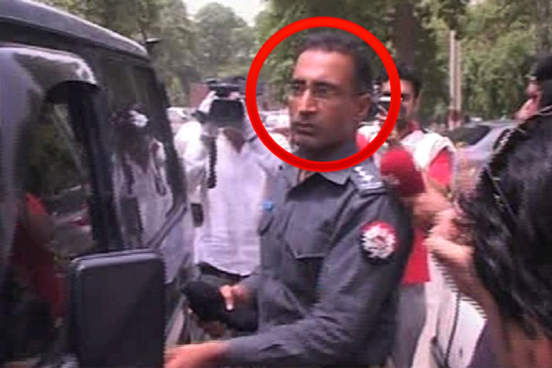 Dunya News - Lahore tragedy: Exclusive footage shows police superiors pressuring Jinnah Hospital's MS to change records