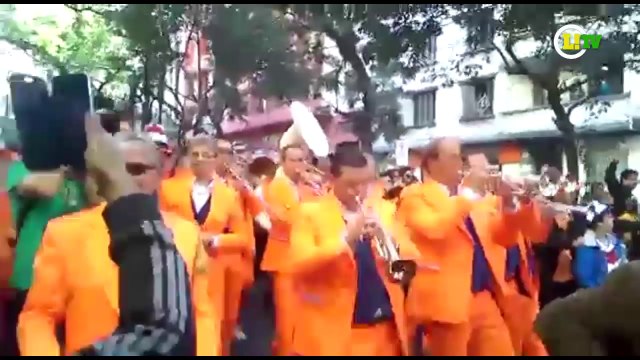 Porto Alegre é tomada pela torcida da Laranja Mecânica
