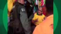 Polícia tenta tirar mexicano que mostrou partes íntimas do Castelão