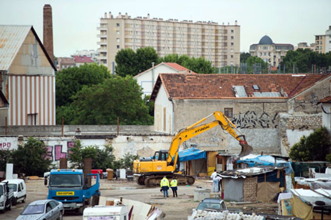 Le plus gros camp de Roms de Marseille démantelé