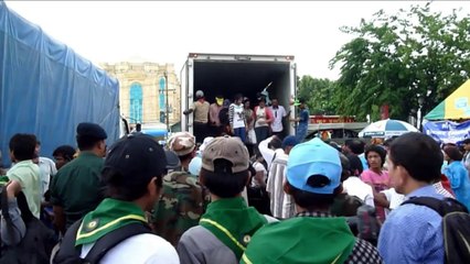 Cambodia worker exodus from Thailand hits 220,000