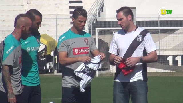 Homenagem, gritos, tchauzinhos: o dia de CR7 em Campinas