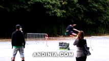 Salto con patines en linea - Jump to inline skates - Salto com patins