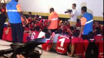 Walls collapse at Maracana as 100 Chile...