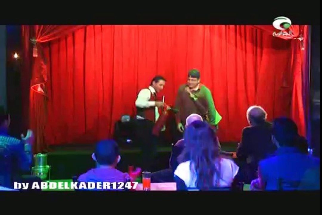 EL-DJAZAIRIA - Hamza Zekawi _ La Panic _ حمزة زكاوي - قهوة القوسطو