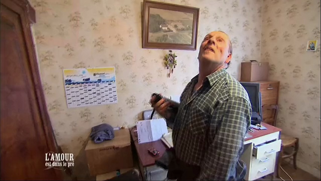 L'amour est dans le pré Emission 2: Thierry, en guerre contre les mouches