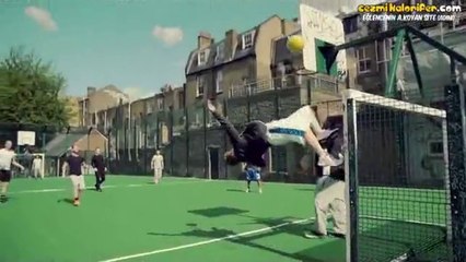 Serbest Stil Halı Saha Maçı - Pepsi Reklamı