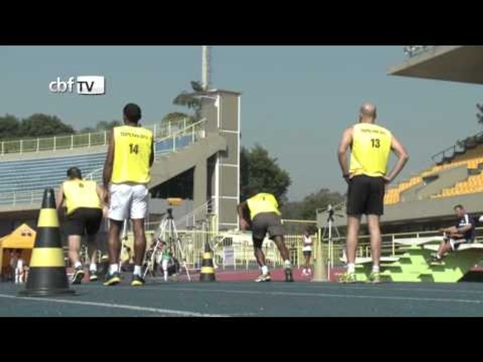 Árbitros e assistentes fazem teste físico da FIFA