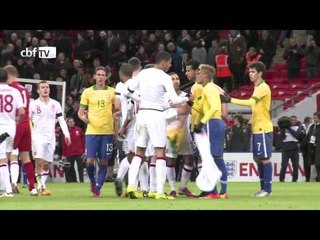 Em Wembley, homenagem às vítimas da tragédia de Santa Maria antes de Inglaterra x Brasil