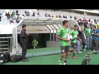 Seleção treina no World Cup Stadium, em Seul