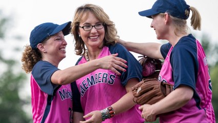 5 Congressional Women Dominate Annual Softball Game 🏆