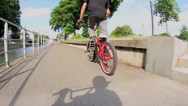 Theo Dietsch & Lambert Meyer – SOSH URBAN MOTION – CONTEST WILDCARD