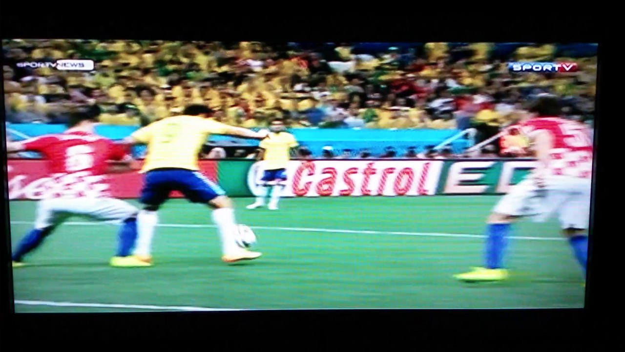 MUNDIAL 2014: Pelé fala sobre os jogos da Copa (18/6/2014).